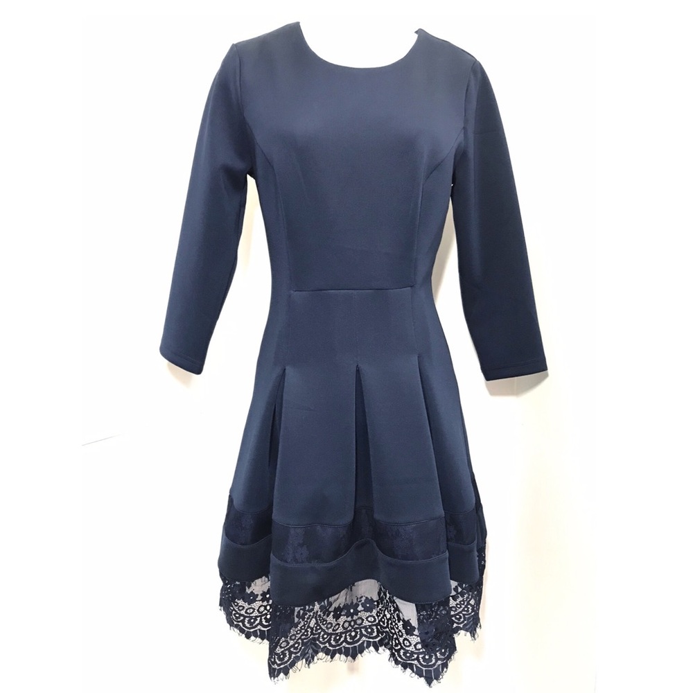 Neiman Marcus 8 Navy Fit Flare Dress Pleated Lace Scuba Long Sleeve